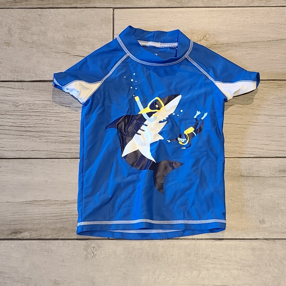 🍁Carters Scuba shark Swim rashguard 🪅